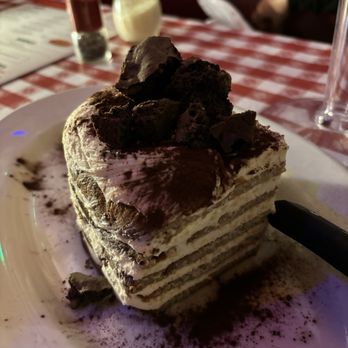 Buca di Beppo Italian Restaurant - Tiramisu - Italian Near Me - Brea, California Buca di Beppo Italian Restaurant - Tiramisu - Italian Near Me - Brea, California
