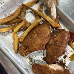 Rack Shack BBQ - Wings, fries.