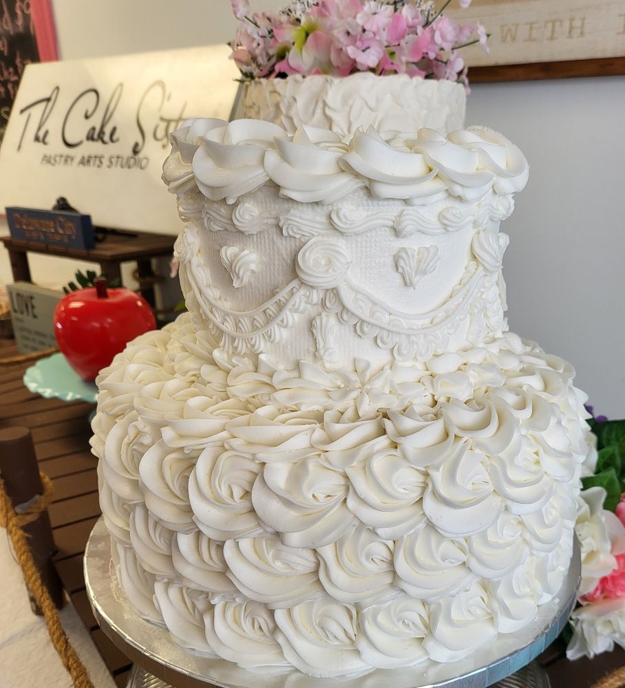 The Cake Sisters Logo