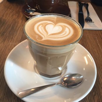 Medina Cafe - Lavender latte - Breakfast & Brunch Near Me - Vancouver, British Columbia