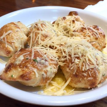 Presto Pasta - Garlic knots - so good! - Italian Near Me - Granada Hills, California