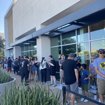 Kajiken - Line at 5pm opening - Ramen Near Me - Elk Grove, California