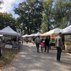 Patriots Park - Farmer market on Saturdays