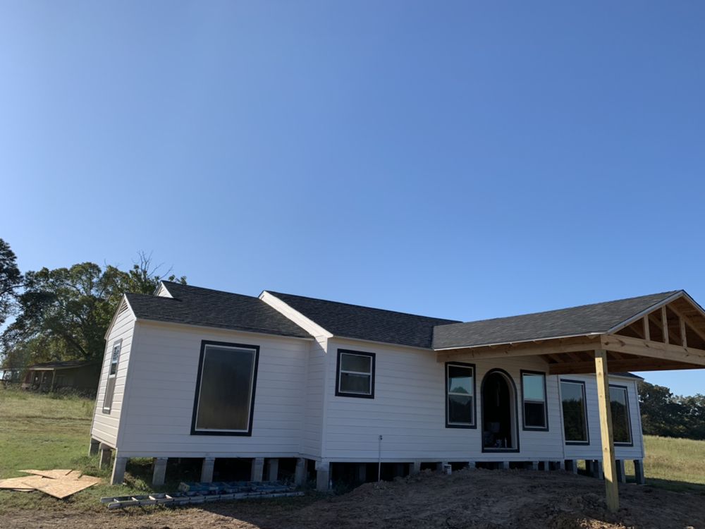 Slide of Nunez Roofing