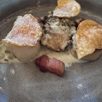 Gordon Ramsay Hell's Kitchen - Scallops appetizer - New American Near Me - Las Vegas, Nevada