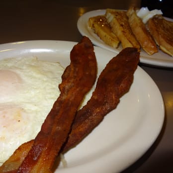 Gus Balons Restaurant - Bacon, eggs and french toast - Breakfast & Brunch Near Me - Tucson, Arizona Gus Balons Restaurant - Bacon, eggs and french toast - Breakfast & Brunch Near Me - Tucson, Arizona