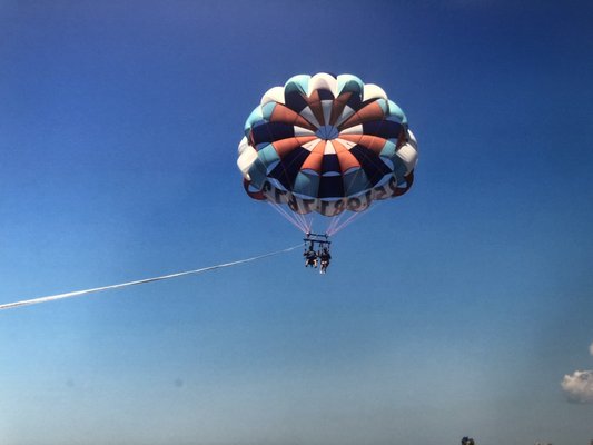 Parasailing! - Enjoy the ride! Parasailing! - Enjoy the ride!