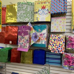 Dollar Tree - These bags speak art