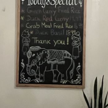 Little Thai Kitchen - Daily specials - Thai Near Me - Hampton, Virginia