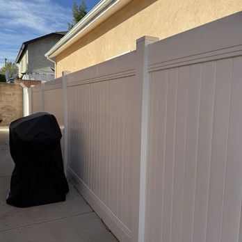 Calcoast Fencing - Fences & Gates Near Me - Los Angeles, California Calcoast Fencing - Fences & Gates Near Me - Los Angeles, California