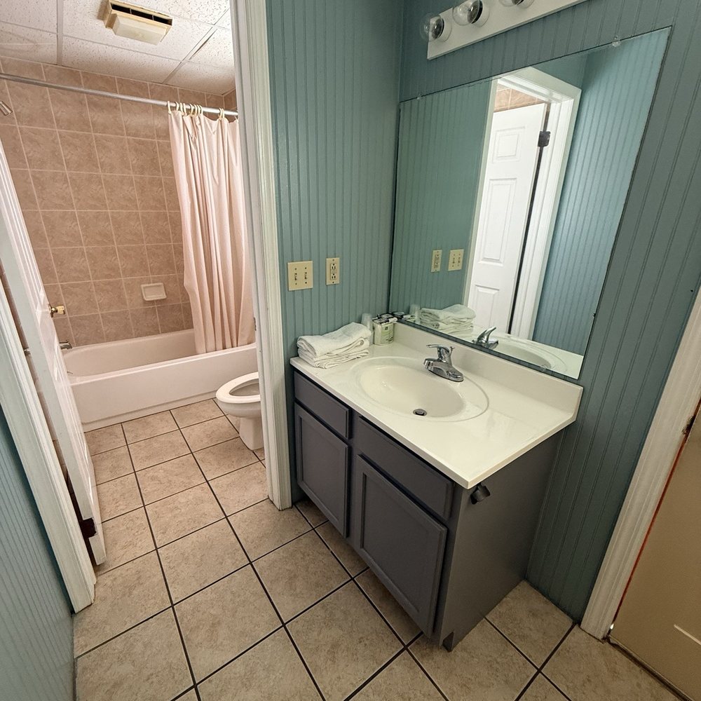 Hershey Motel - Hotels Near Me - Seaside Heights, New Jersey