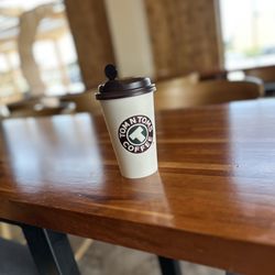 Tom N Toms coffee - Classic white mocha