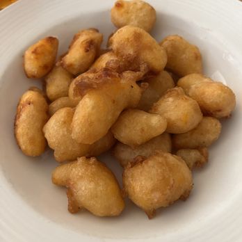 Canadian Honker - half order cheese curds - Breakfast & Brunch Near Me - Rochester, Minnesota Canadian Honker - half order cheese curds - Breakfast & Brunch Near Me - Rochester, Minnesota