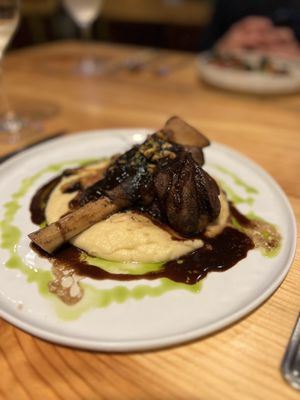 Trelio Food & Wine by null