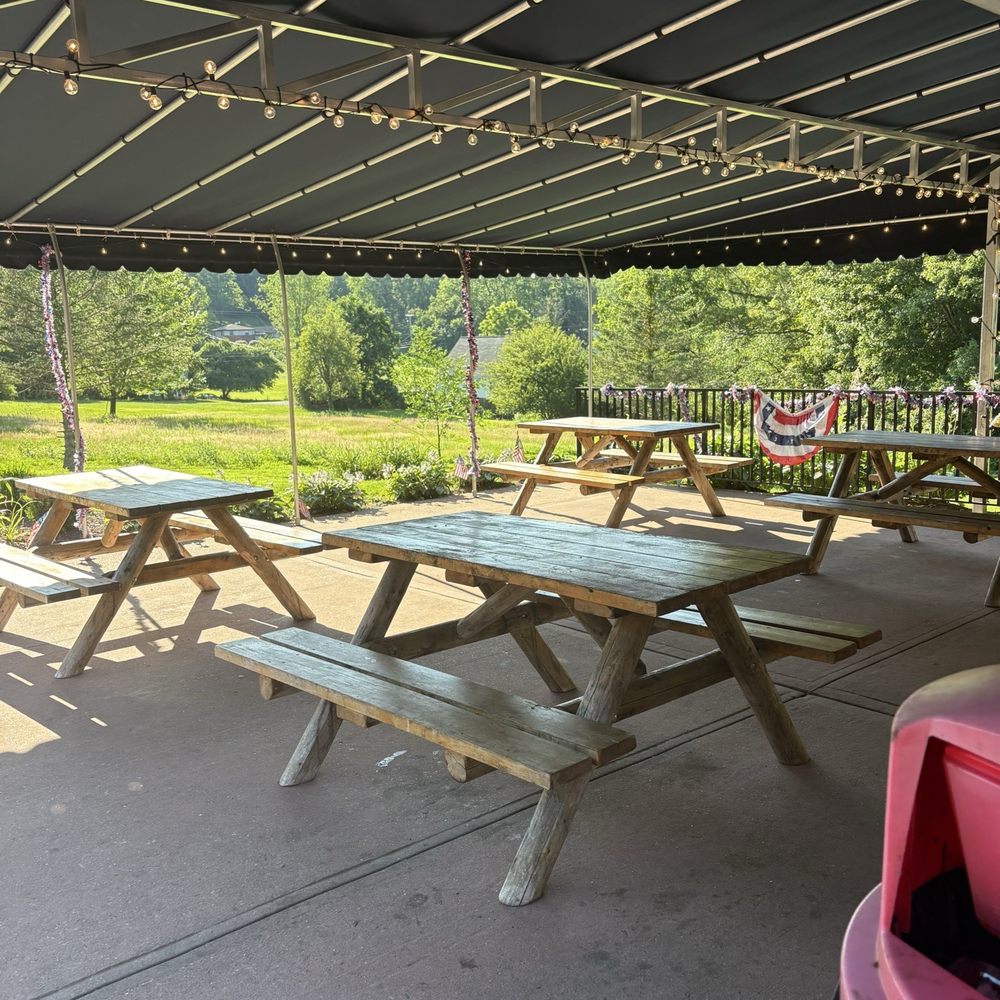 Sweetie's Soft serve - Nice seating area to the left - Ice Cream & Frozen Yogurt Near Me - Leechburg, Pennsylvania Sweetie's Soft serve - Nice seating area to the left - Ice Cream & Frozen Yogurt Near Me - Leechburg, Pennsylvania