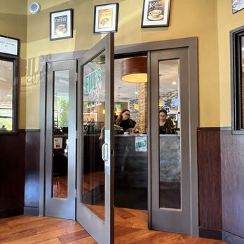 Bill's Café - Breakfast & Brunch Near Me - Pleasanton, California