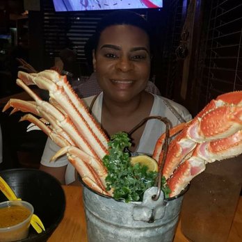 Spondivits - Me and my delicious crab bucket - Seafood Near Me - East Point, Georgia