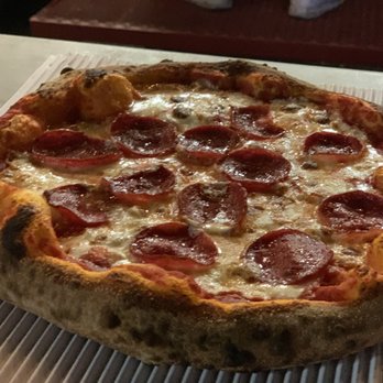 Fratelli's Eateries - Brick oven pizza - Pizza Near Me - Dearborn, Michigan Fratelli's Eateries - Brick oven pizza - Pizza Near Me - Dearborn, Michigan