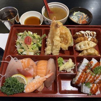 iSushi Japanese Restaurant - Dinner sashimi *& nigiri bento~ - Japanese Near Me - Vancouver, British Columbia iSushi Japanese Restaurant - Dinner sashimi *& nigiri bento~ - Japanese Near Me - Vancouver, British Columbia
