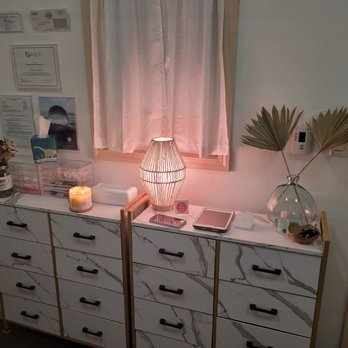 The Peel Room - Room - Skin Care Near Me - San Diego, California