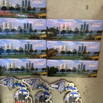 Forbes Travel Store - a bunch of magnets - Convenience Stores Near Me - Detroit, Michigan