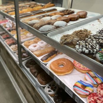 Randy's Donuts - Donuts Near Me - Pasadena, California Randy's Donuts - Donuts Near Me - Pasadena, California
