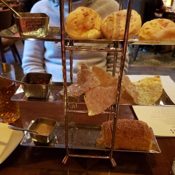 Tiffins Restaurant - Signature bread service - New American Near Me - Lake Buena Vista, Florida Tiffins Restaurant - Signature bread service - New American Near Me - Lake Buena Vista, Florida