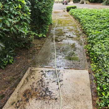 A k Lawn Care - While pressure washing. - Lawn Services Near Me A k Lawn Care - While pressure washing. - Lawn Services Near Me
