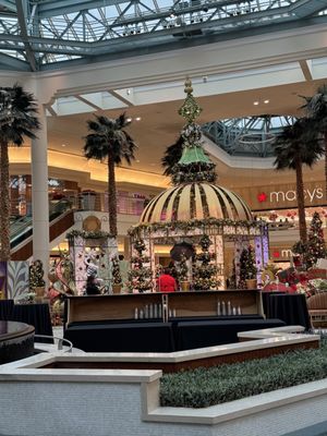The Gardens Mall by null