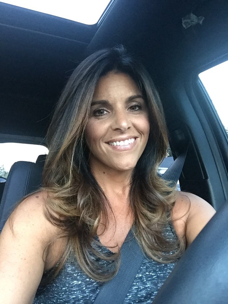 LUMARA OF NY SALON & DAY SPA 27 Reviews 896 N Broadway, Massapequa