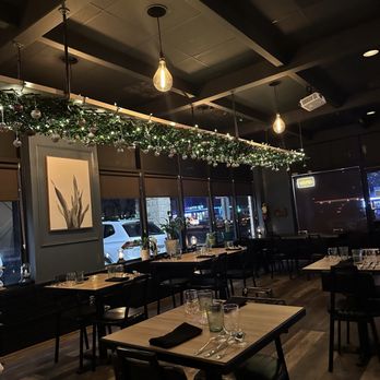 Incheon Restaurant - Interior. Decorated for Christmas/holiday season (photo taken Dec 28 2023) - Korean Near Me - Annandale, Virginia Incheon Restaurant - Interior. Decorated for Christmas/holiday season (photo taken Dec 28 2023) - Korean Near Me - Annandale, Virginia