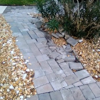 J and G Custom Hardscapes - An example of bad installation. - Masonry/Concrete Near Me - Sebastian, Florida J and G Custom Hardscapes - An example of bad installation. - Masonry/Concrete Near Me - Sebastian, Florida