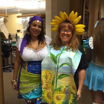Jeri's Costumes - Costumes Near Me - Montrose, California