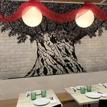 Herb&Olive - Indoors - Greek Near Me - Manhasset, New York Herb&Olive - Indoors - Greek Near Me - Manhasset, New York