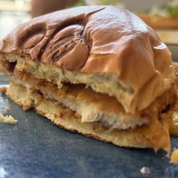 Copper Dog - Fried Chicken Sandwich. - Pizza Near Me - Wildwood, New Jersey