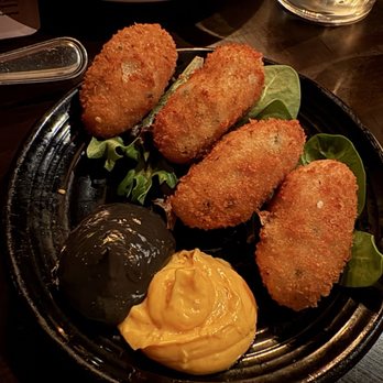 Eatapas - Croquetas de Bacalao - Tapas/Small Plates Near Me - Fort Lauderdale, Florida