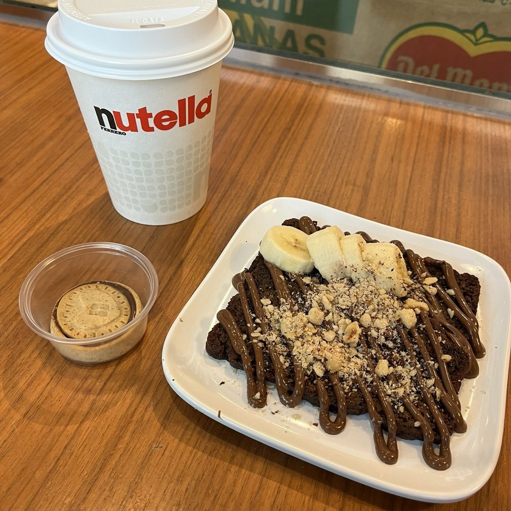 Nutella Cafe - Grilled banana bread and hot cocoa - Desserts Near Me - Chicago, Illinois Nutella Cafe - Grilled banana bread and hot cocoa - Desserts Near Me - Chicago, Illinois