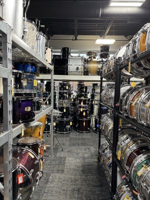 MUSIC GO ROUND - Updated February 2026 - 35 Photos & 43 Reviews - 7425 ...