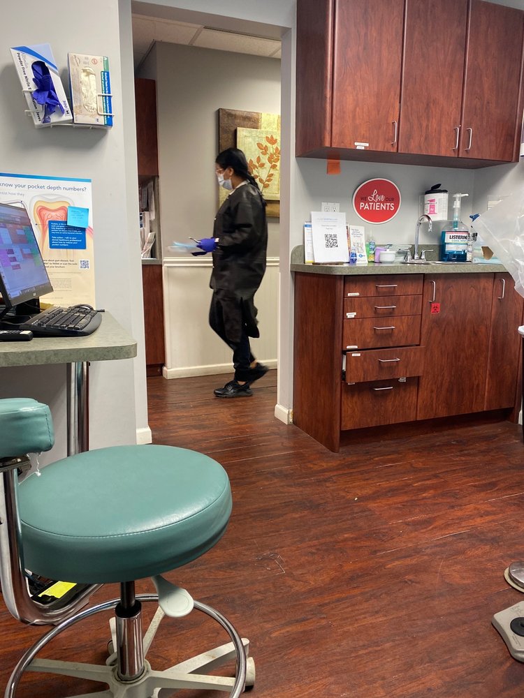 KANE DENTAL OF HUNTINGTON Updated September 2024 11 Photos & 40 Reviews 135 W Jericho