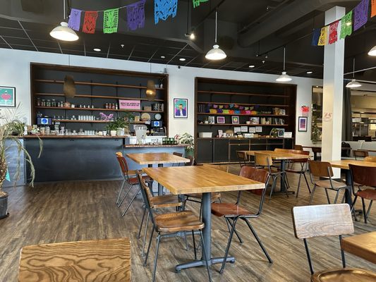 understory oakland by null