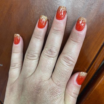 Amazing Nails Spa - I love my nails! Vina does a wonderful job and makes my nails look great. I do the dip and it lasts a few weeks. - Nail Salons Near Me - Laguna Hills, California