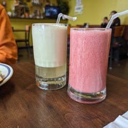 Delicias Crucita - Jugo de Naranjilla I think and raspberry juice