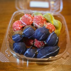 Nonoy Da Poi Cascaroon - Ube, Strawberry Shortcake, Lilikoi