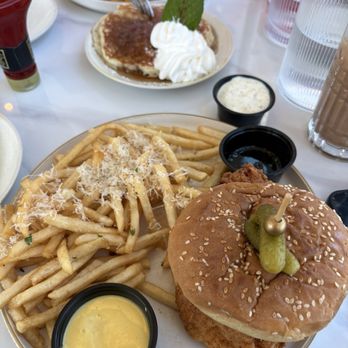 Sunny's  - Honey Please - Breakfast & Brunch Near Me - San Antonio, Texas