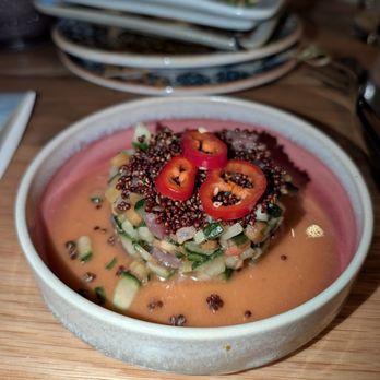 Palette 22 - Tuna - Bars Near Me - Arlington, Virginia