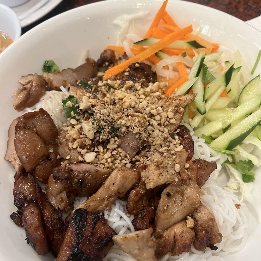 Pho Long Thinh - Chicken vermicelli - Vietnamese Near Me - San Jose, California