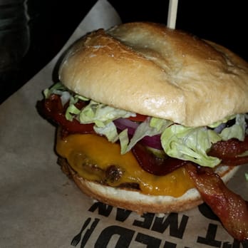 Logan's Roadhouse - Bacon burger - Barbeque Near Me - Cookeville, Tennessee Logan's Roadhouse - Bacon burger - Barbeque Near Me - Cookeville, Tennessee