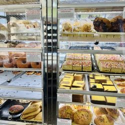 5 de Mayo Bakery - Más pan