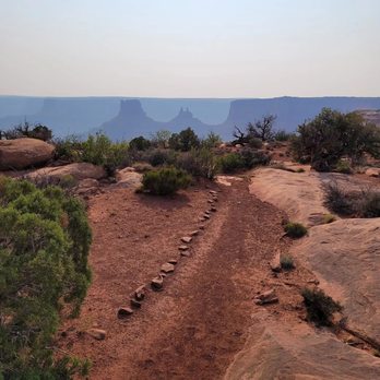 Dead Horse Point State Park - West Rim Trail. - Hiking Near Me - Moab, Utah Dead Horse Point State Park - West Rim Trail. - Hiking Near Me - Moab, Utah