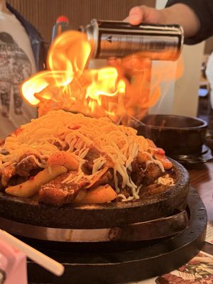 Sun Nong Dan Sawtelle 선농단 by null